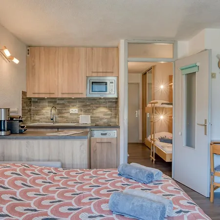 Renove Proche Des Remontees Mecaniques Avec Wifi - Fr-1-663-26 Apartment *